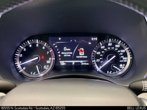 Used 2021 Toyota Highlander Limited FWD image 23