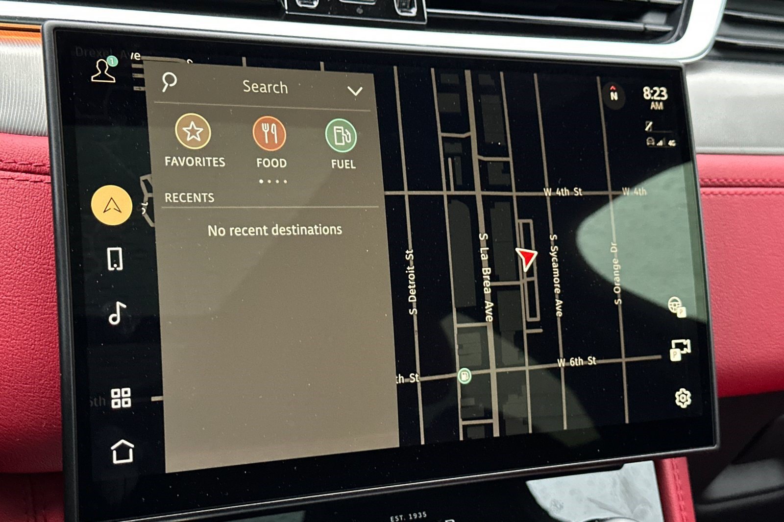 New 2025 Jaguar F-PACE R-Dynamic S AWD/4WD image 17