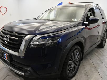 Used 2022 Nissan Pathfinder SL w/ SL Premium Package