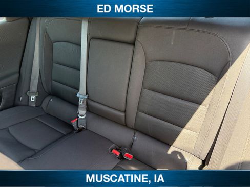 Used 2024 Chevrolet Malibu LT FWD image 13
