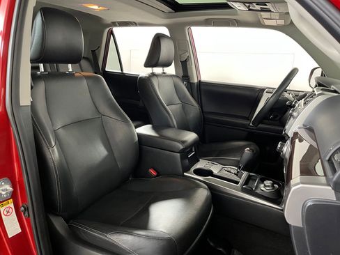 Used 2018 Toyota 4Runner Limited image 26