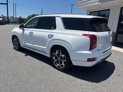 Used 2022 Hyundai Palisade Calligraphy w/ Cargo Package FWD image 12