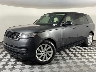New 2025 Land Rover Range Rover Long Wheelbase SE