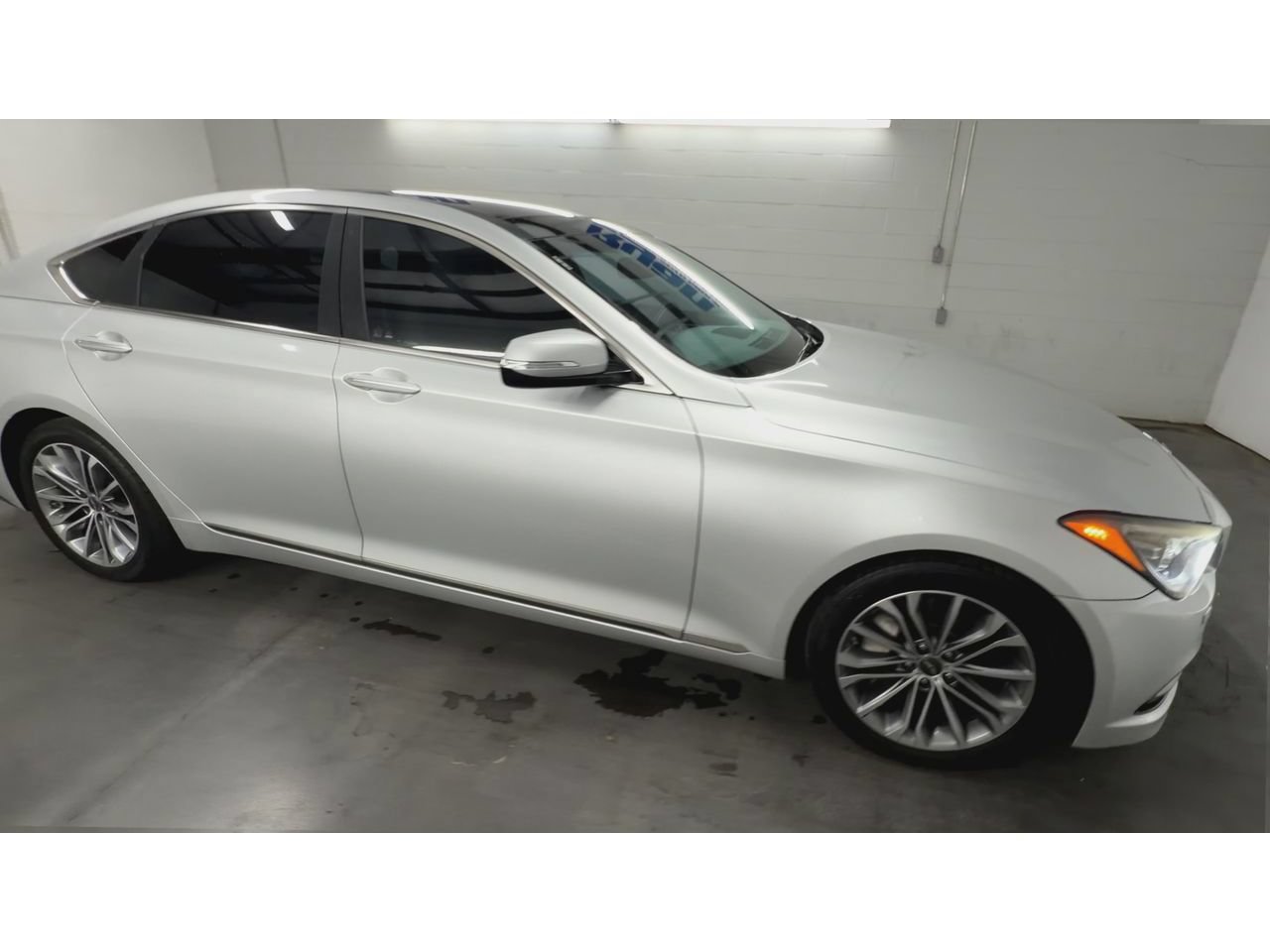 Used 2016 Hyundai Genesis 3.8 w/ Option Group 02 AWD/4WD image 2