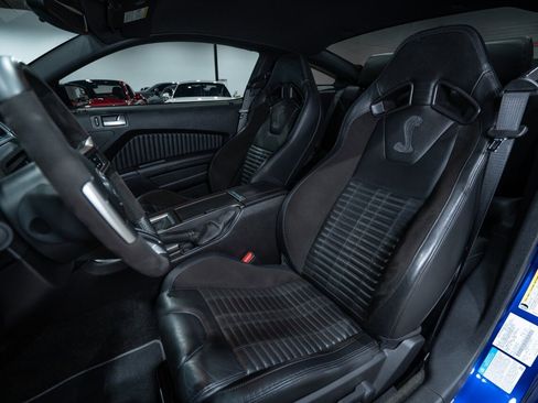 Used 2013 Ford Mustang Shelby GT500 image 20