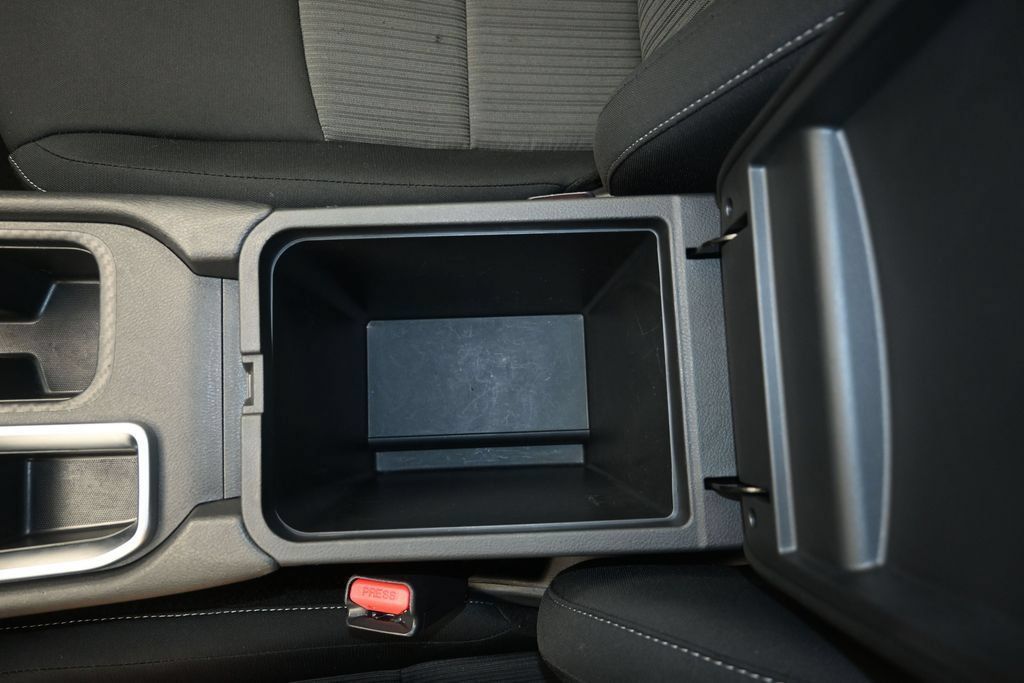 Certified 2024 Nissan Sentra SV FWD image 19