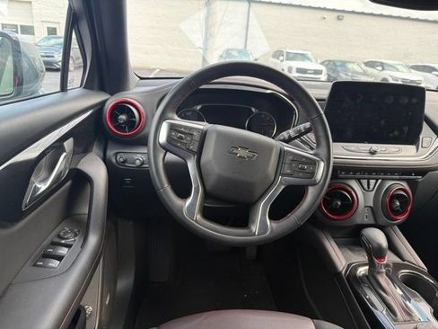Used 2024 Chevrolet Blazer RS AWD/4WD image 11
