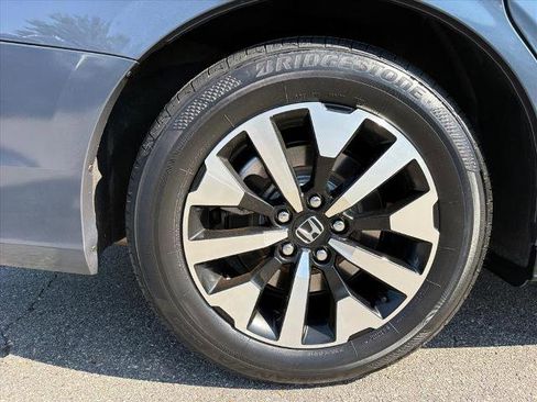 Used 2025 Honda Odyssey EX-L image 24