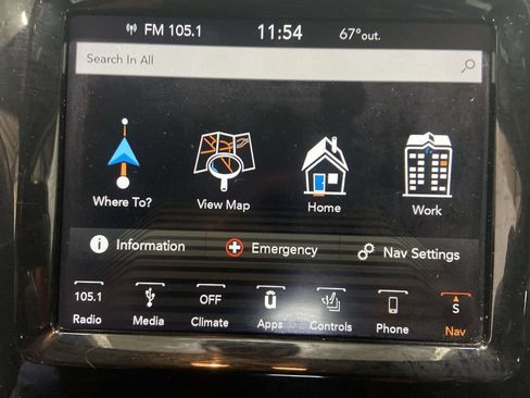 Used 2019 Jeep Cherokee Limited AWD/4WD image 14