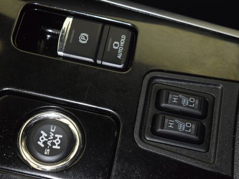 Used 2020 Mitsubishi Outlander LE image 30