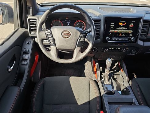 Used 2024 Nissan Frontier PRO-4X w/ Off-Road Protection Package image 12