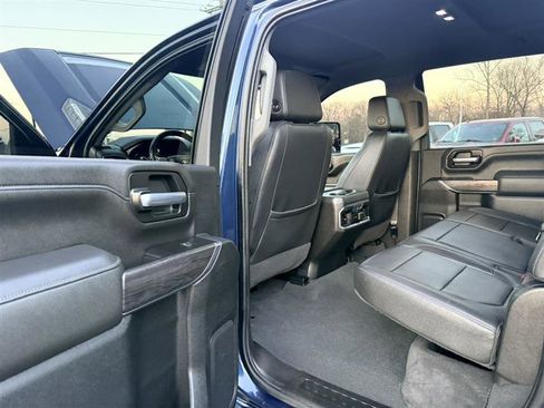 Used 2021 Chevrolet Silverado 2500 LTZ w/ LTZ Plus Package image 22