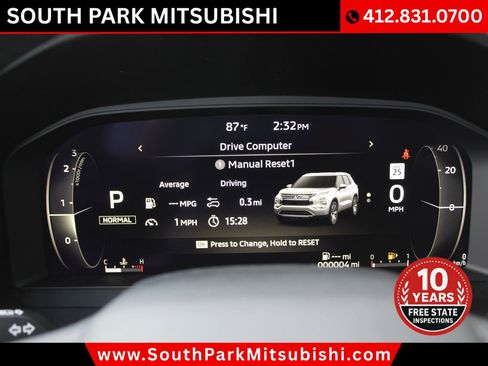 New 2025 Mitsubishi Outlander AWD image 26