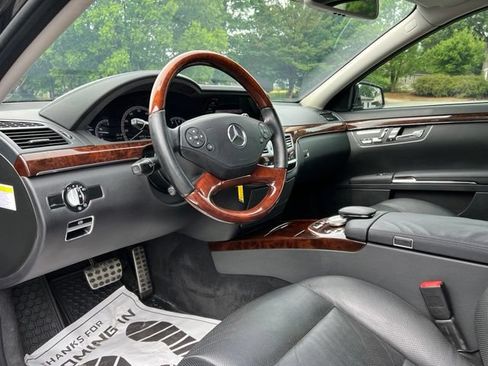Used 2012 Mercedes-Benz S 550 4MATIC w/ Sport Pkg image 11
