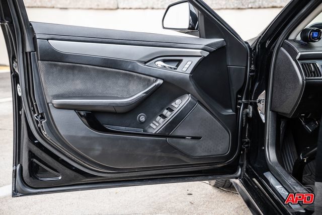 Used 2014 Cadillac CTS V RWD image 65
