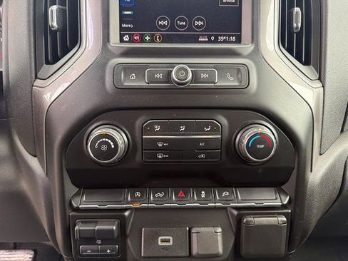 Used 2020 Chevrolet Silverado 1500 Custom w/ Custom Value Package image 16