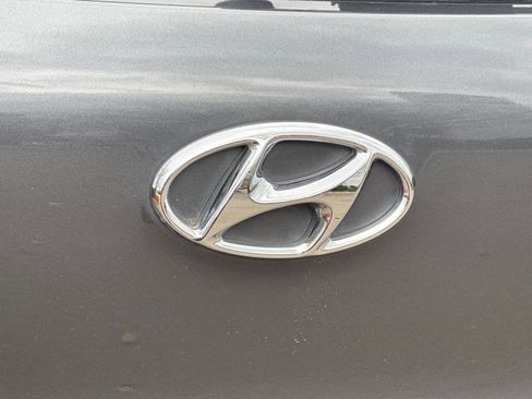 Used 2017 Hyundai Tucson SE image 48