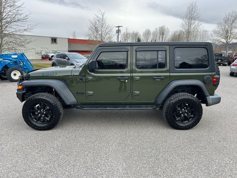 Used 2021 Jeep Wrangler Unlimited Sport image 4