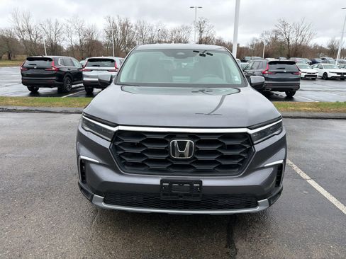 Used 2025 Honda Pilot EX-L image 5