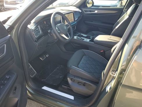 New 2026 Volkswagen Atlas Cross Sport SEL Premium R-Line image 18