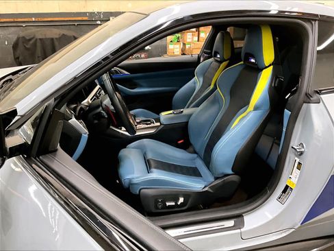 Used 2021 BMW M4 Competition w/ M Carbon Exterior Package RWD image 26