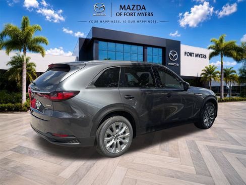New 2026 MAZDA CX-90 3.3 Turbo w/ Preferred Package AWD/4WD image 4