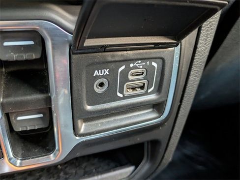 Used 2021 Jeep Gladiator Overland w/ Popular Equipment Package image 20