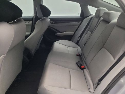 Used 2018 Honda Accord LX image 18