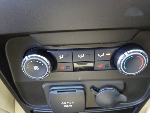 Used 2013 Ford Flex Limited FWD image 21