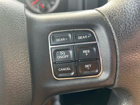 Used 2014 RAM 1500 Classic SLT image 18