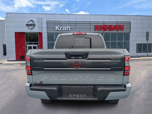 New 2025 Nissan Frontier PRO-4X image 4