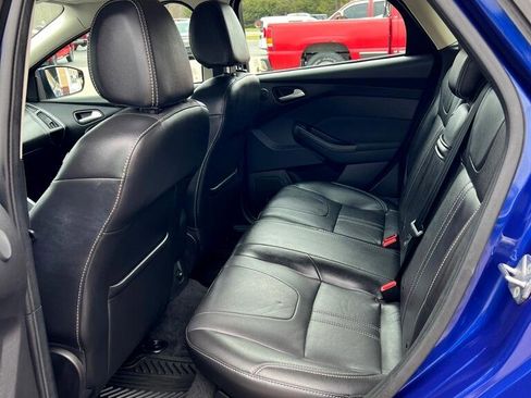 Used 2012 Ford Focus Titanium image 12