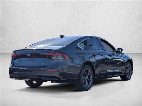 New 2026 Honda Accord EX-L image 2