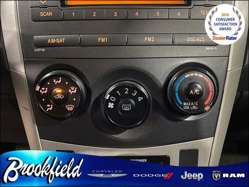 Used 2010 Toyota Corolla image 21