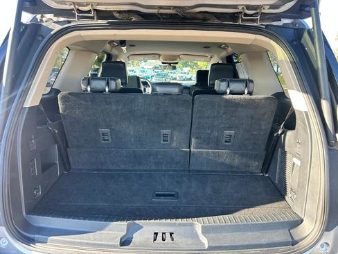 Certified 2023 Ford Expedition XLT image 7