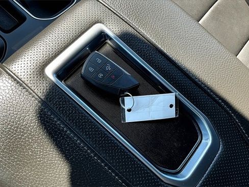 Used 2022 GMC Sierra 1500 Denali image 9