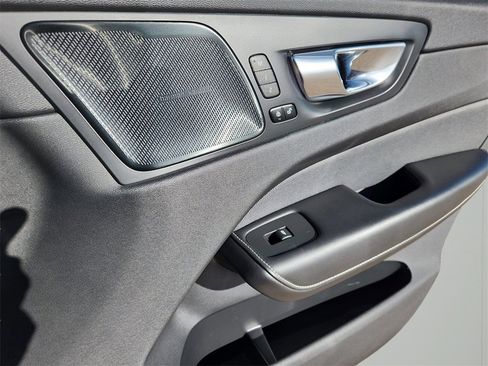 Used 2021 Volvo XC60 T8 R-Design w/ Protection Package Premier image 15