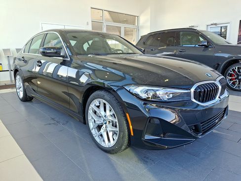 Certified 2025 BMW 330i xDrive Sedan w/ Convenience Package image 1
