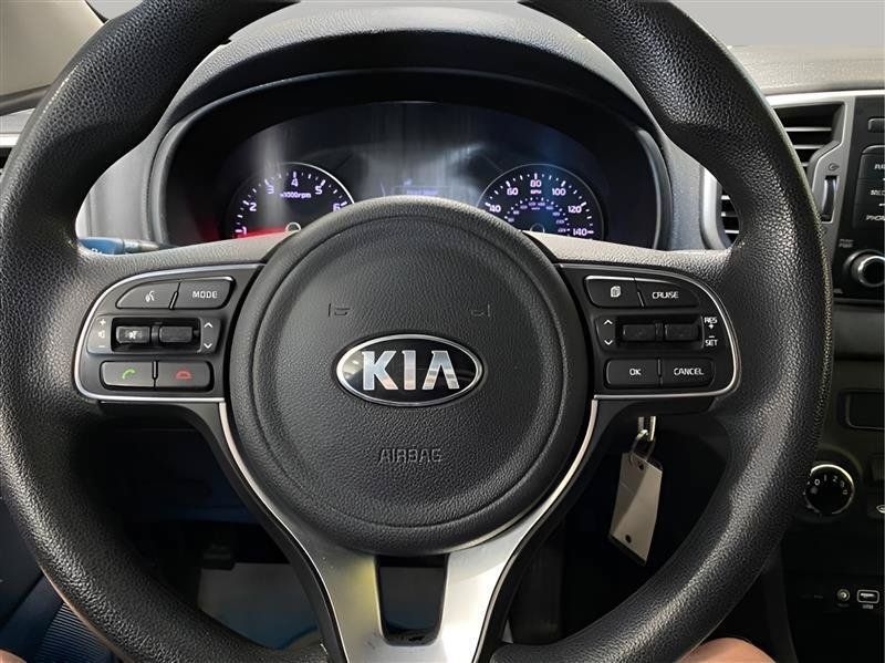 Used 2018 Kia Sportage LX FWD image 12
