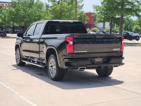 Used 2021 Chevrolet Silverado 1500 High Country w/ Technology Package AWD/4WD image 7