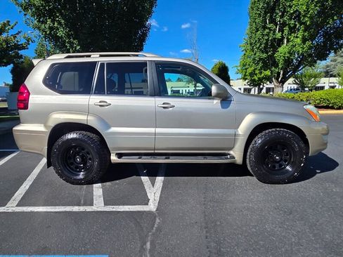 Used 2004 Lexus GX 470 AWD/4WD image 4