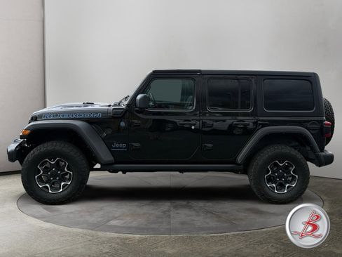 Used 2023 Jeep Wrangler Unlimited Rubicon 4xe w/ Cold Weather Group AWD/4WD image 4