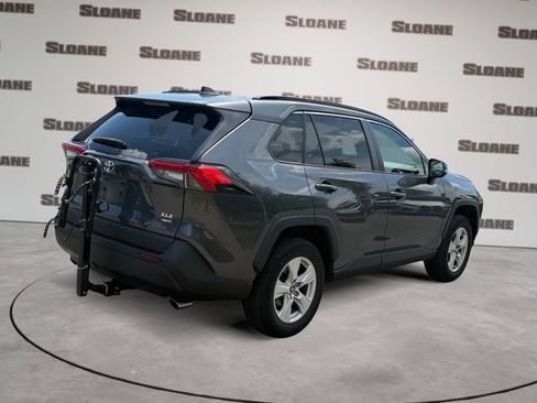 Used 2020 Toyota RAV4 XLE w/ Convenience Package AWD/4WD image 5