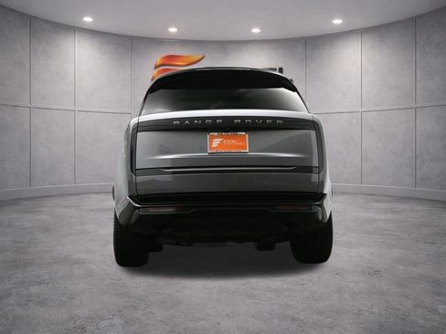Used 2024 Land Rover Range Rover SE AWD/4WD image 49