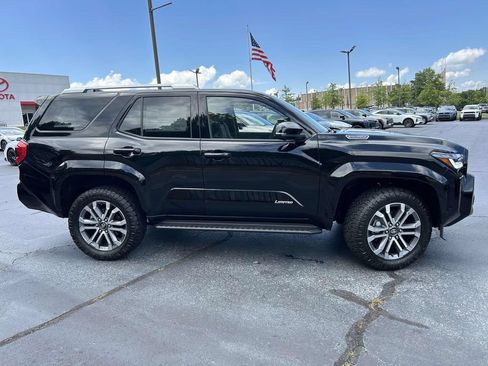 New 2026 Toyota 4Runner Limited AWD/4WD image 2