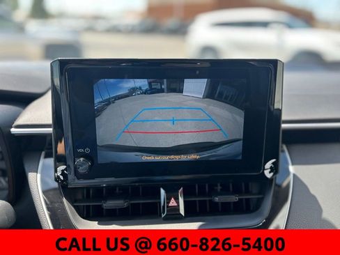 Used 2024 Toyota Corolla LE FWD image 14