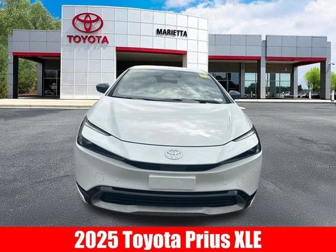Certified 2025 Toyota Prius XLE FWD image 2