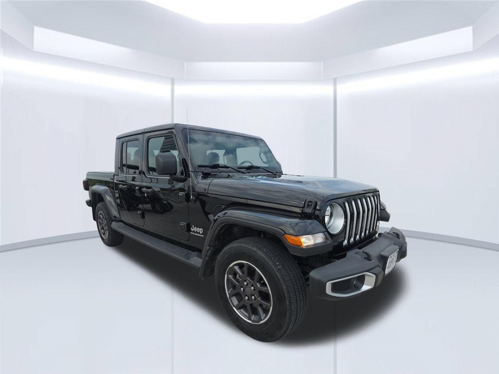 Used 2023 Jeep Gladiator Overland w/ Popular Equipment Package AWD/4WD image 45