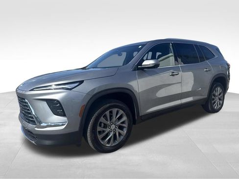Used 2026 Buick Enclave Preferred FWD image 5