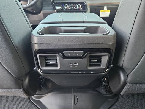 New 2026 GMC Sierra 1500 AT4 w/ AT4 Premium Package AWD/4WD image 28